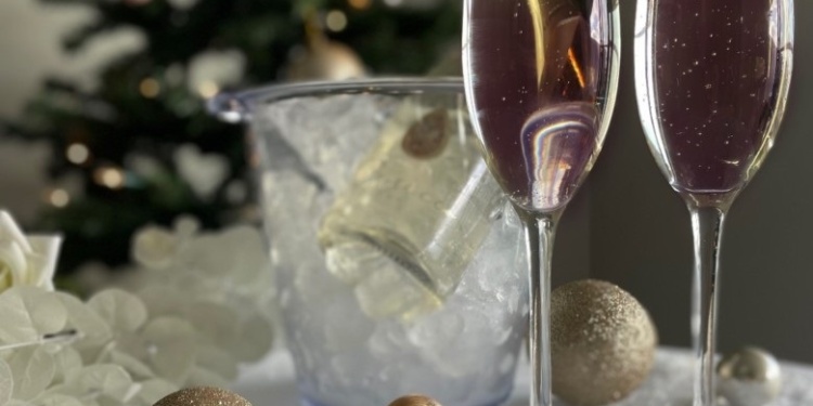 How To Host An Instagrammable Festive Party