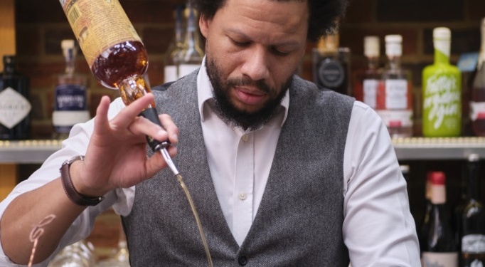 How to Make Wow Factor Cocktails at Home