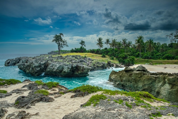 Travel Dupes & Affordable Luxury: How it actually works and what spots to look for