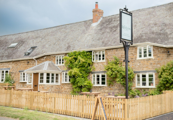 The Red Lion at Hellidon