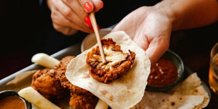 Korean Dinner Party: Koreatown Vibes in London’s West End