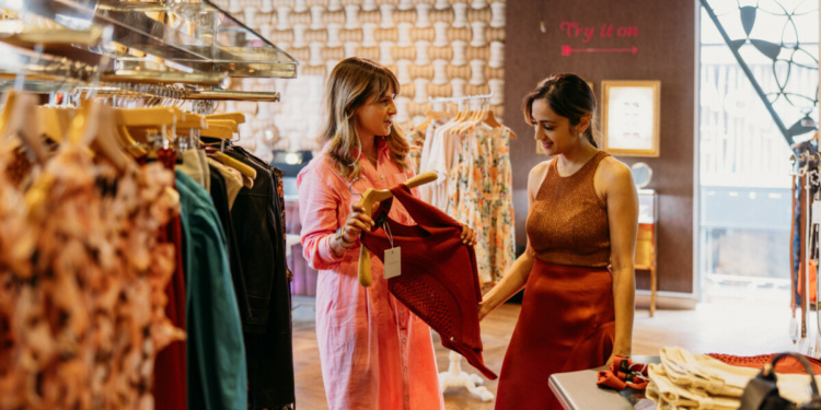 How to Dress for Confidence in Any Stage of Life