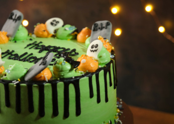 Have a Spooktacular Halloween with Lola’s Cupcakes