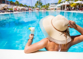 How to Use AI to Book the Perfect Holiday How to Use AI to Book the Perfect Holiday