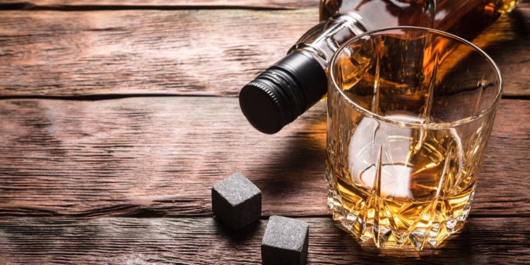 How to Navigate the World of Whisky