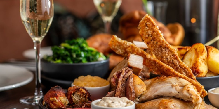 Sunday Lunch at The Wavendon Arms