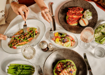 The Ivy Winchester Brasserie: Elegant Dining in the Heart of Hampshire The Ivy Winchester Brasserie: Elegant Dining in the Heart of Hampshire