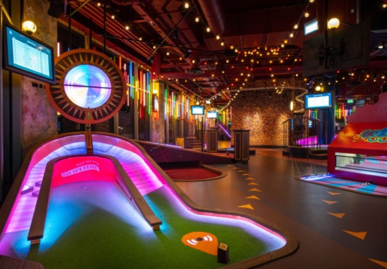 Summer Fun at Puttshack Indoor Mini Golf