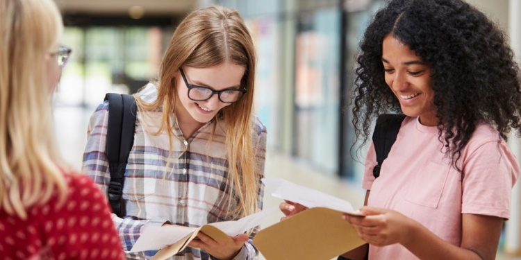 How to Help Your Teen Navigate GCSEs or A-levels Without the Stress