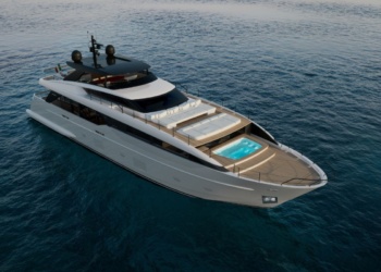 An Insider’s Guide to Luxury Yacht Ownership in the UK An Insider’s Guide to Luxury Yacht Ownership in the UK
