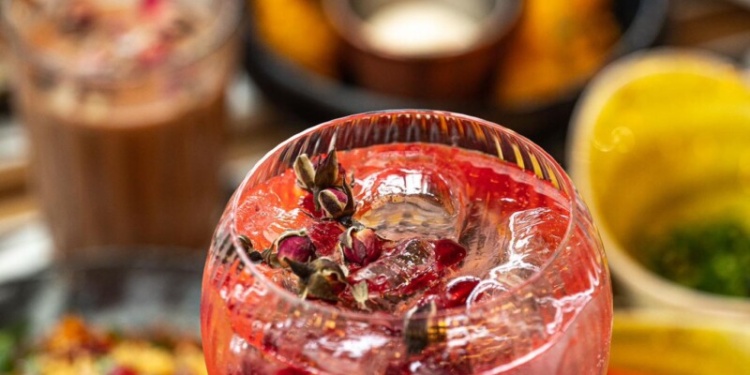 How to Pair Spices With Cocktails