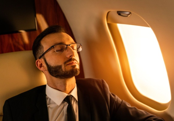 How Business Travellers Can Beat Jet Lag on Long‑Haul Flights