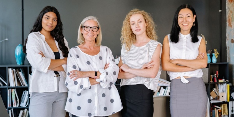 The Confidence Habits of Successful Women in Business