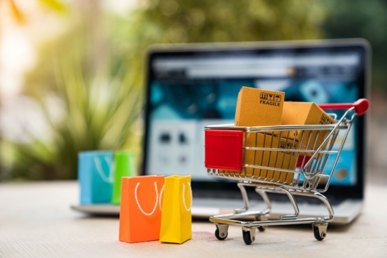 The Psychology of a “Deal”: How Retailers Get You to Buy – And How to Outsmart Them