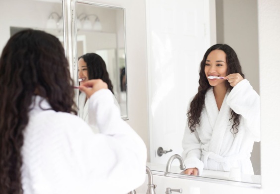 The Hidden Causes of Bad Breath – the Habits Dentists Swear By