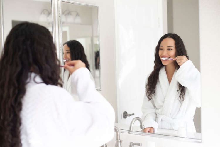 The Hidden Causes of Bad Breath – the Habits Dentists Swear By The Hidden Causes of Bad Breath – the Habits Dentists Swear By